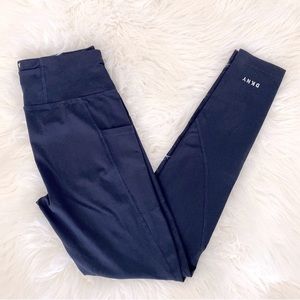 NEW! DKNY Sport Leggings Side Pockets Stretchy Workout Yoga Navy Blue Size XS